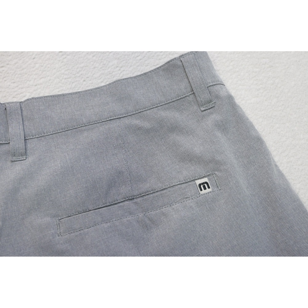 TravisMathew Golf Shorts Mens 34 Grey Stretch Performance Flat Front Athletic